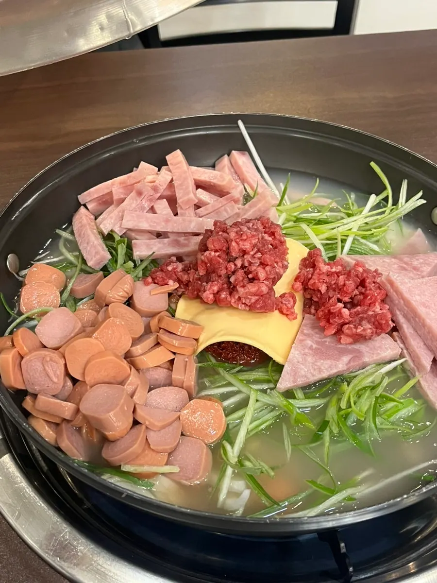먼저 차려진 청원식당 기본 반찬