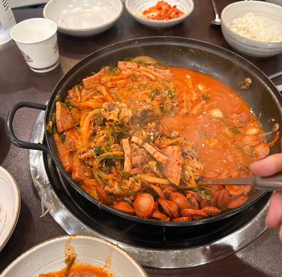 Cheongwon budae-jjigae packed with ingredients