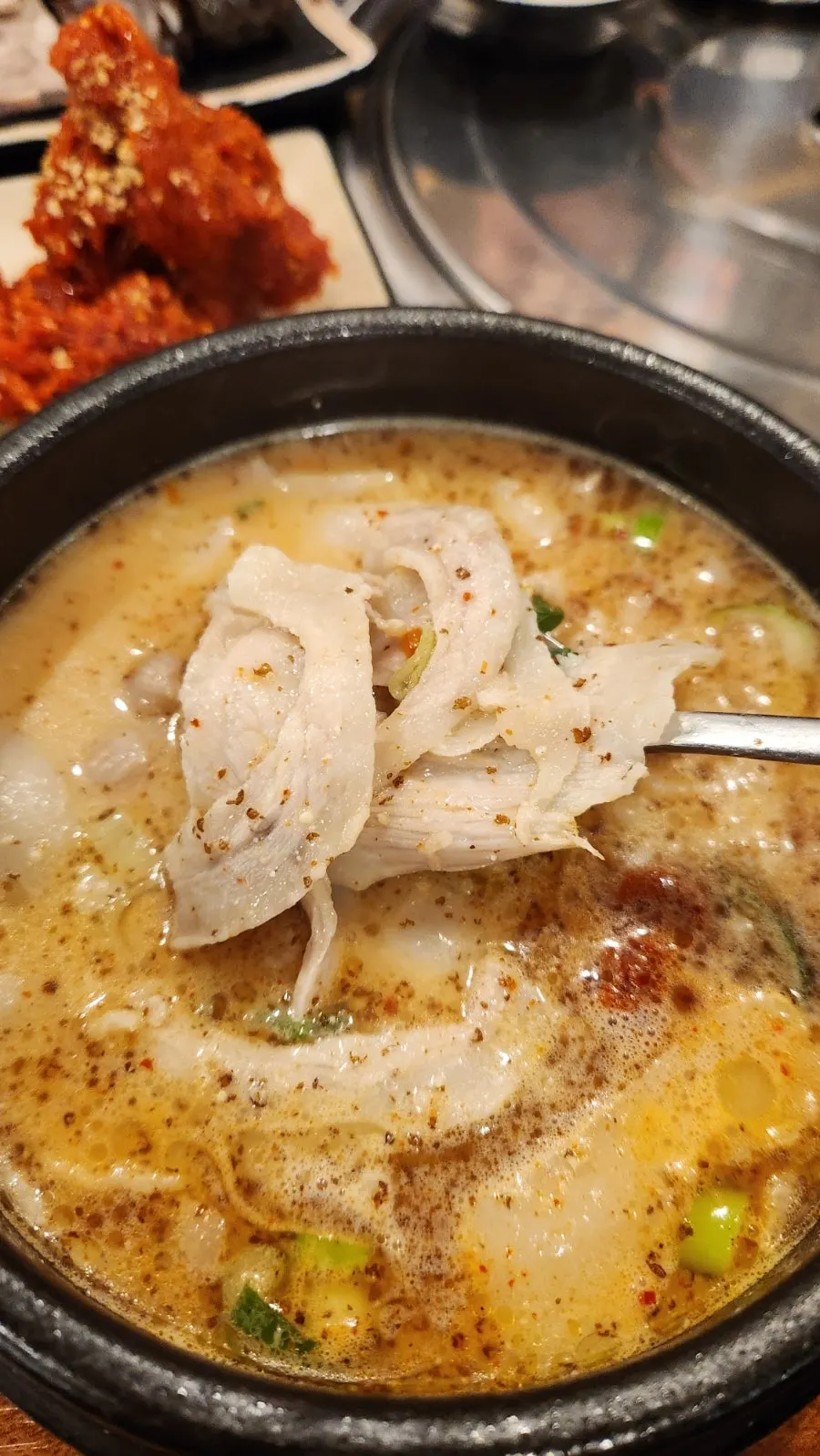 Pale gukbap with pork jowl