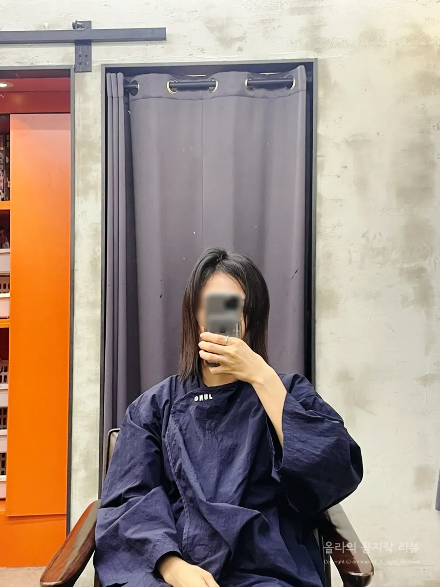 디자이너와 1:1 모발 상담 장면