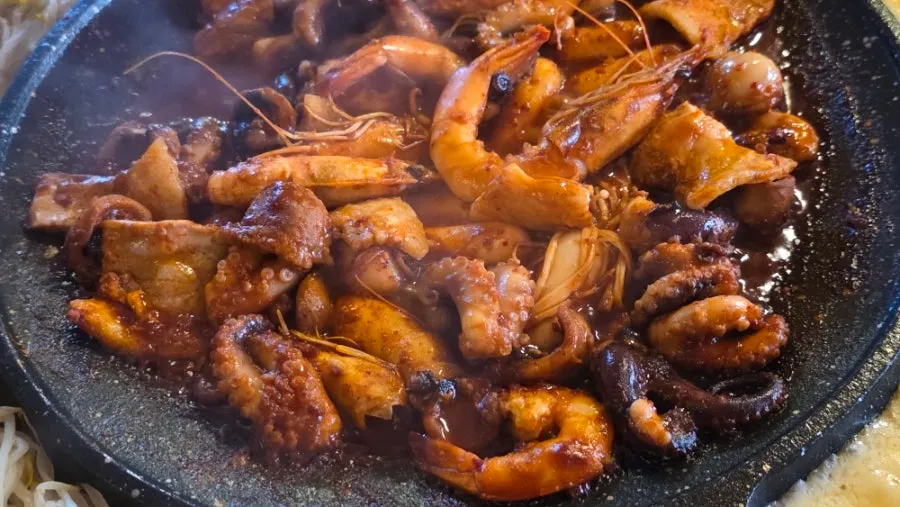 Jjukkumi with shrimp and pork belly