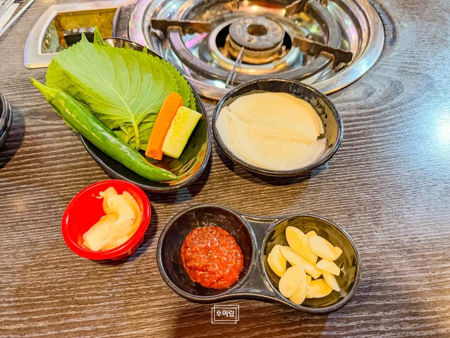 쌈채소와 쌈무, 마요네즈 기본 상차림