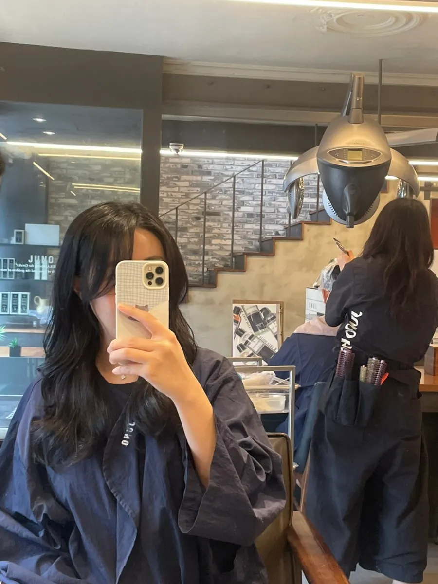 Finished layered perm hair