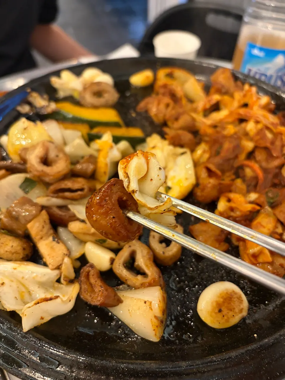 Makchang grilling on the griddle