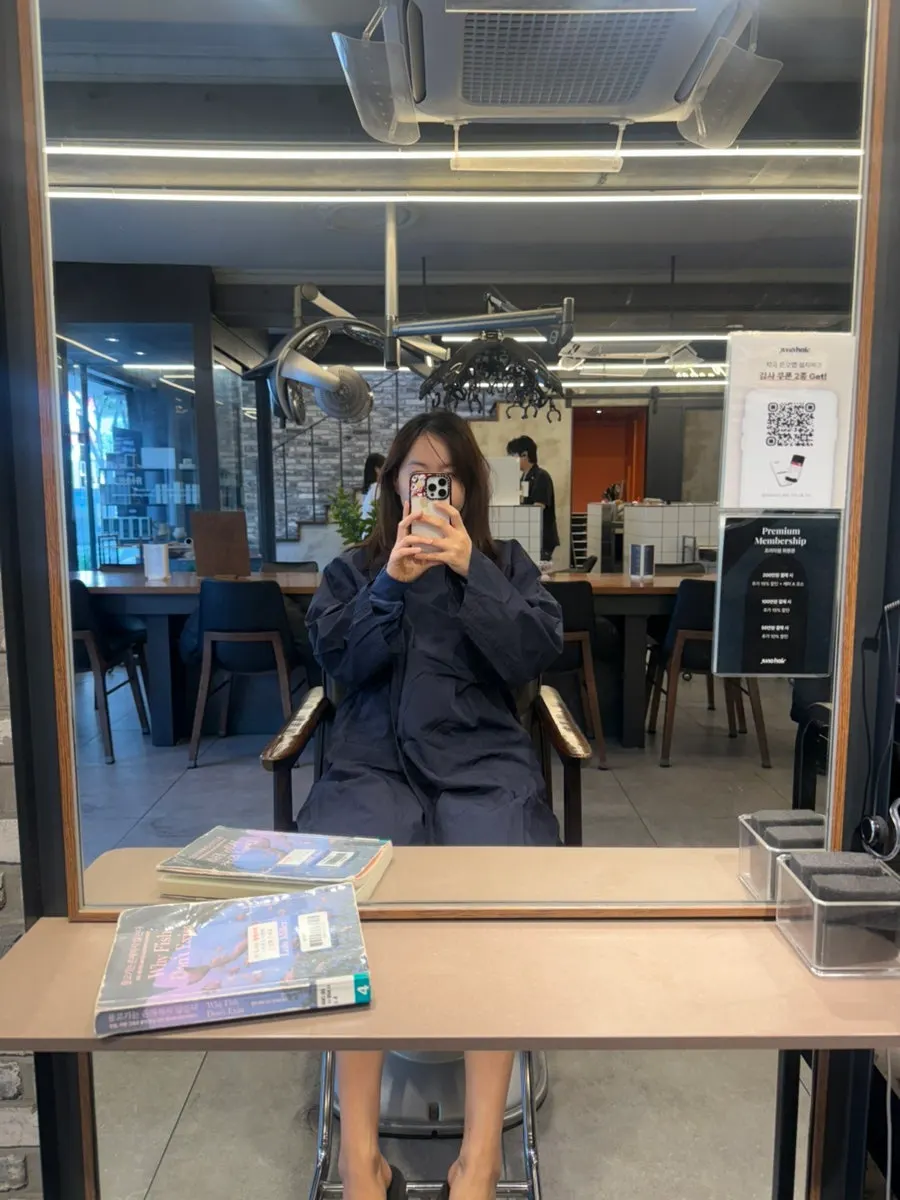 Hair condition before the color and layered cut