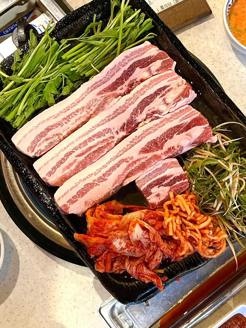익어가는 돈삼겹 단면