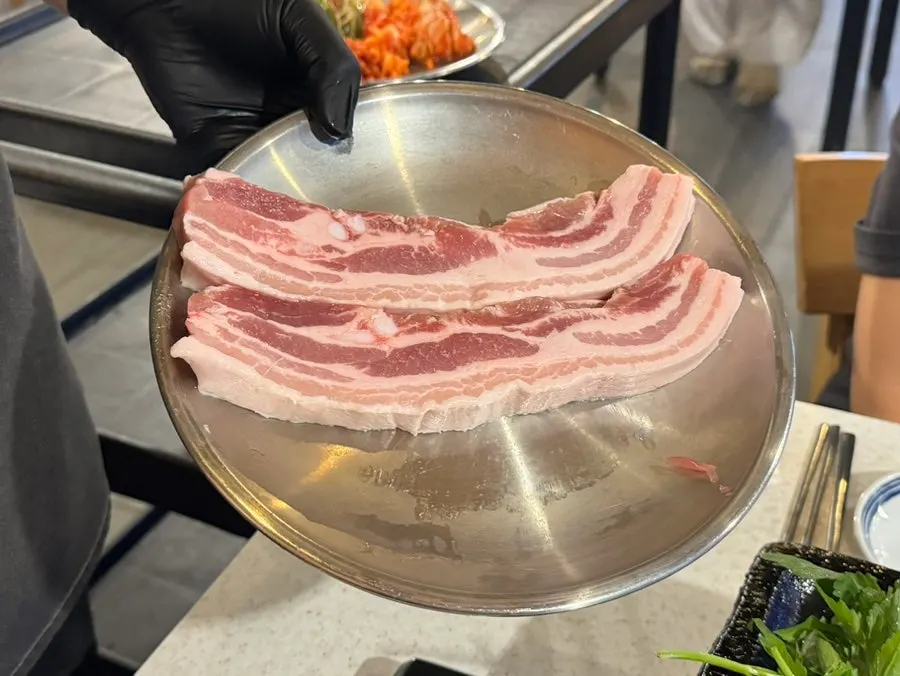 직접 구워 완성한 김치전