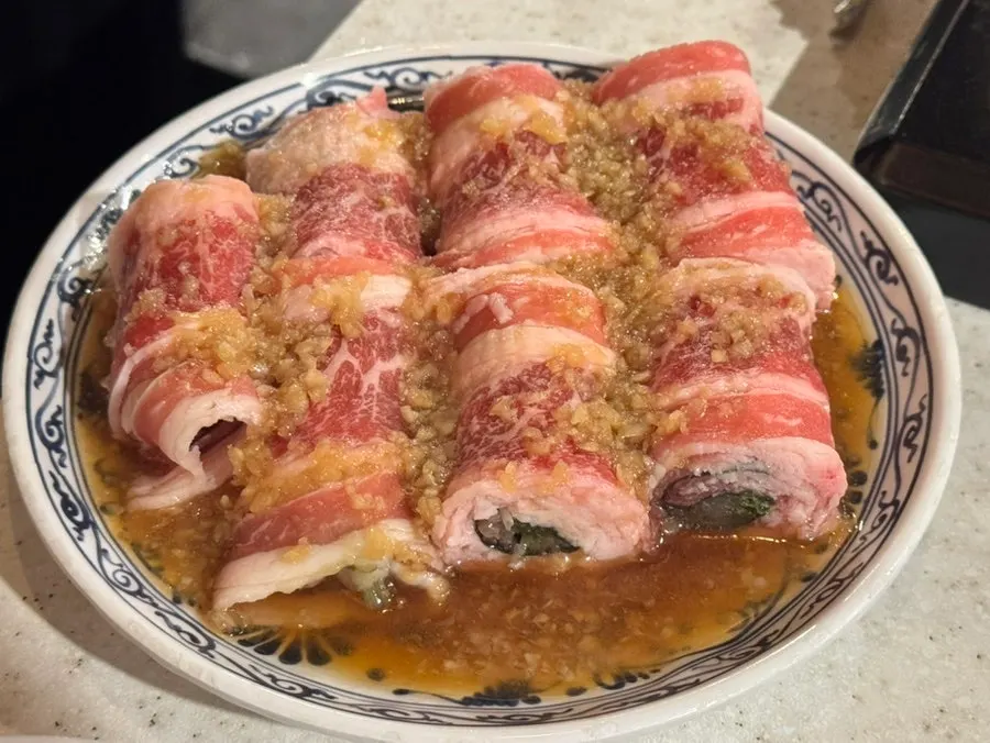 구이 상차림 전체 모습