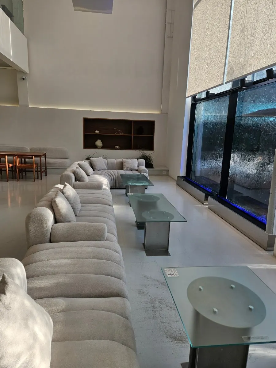 Full view of the 500-pyeong Chat Baker hall