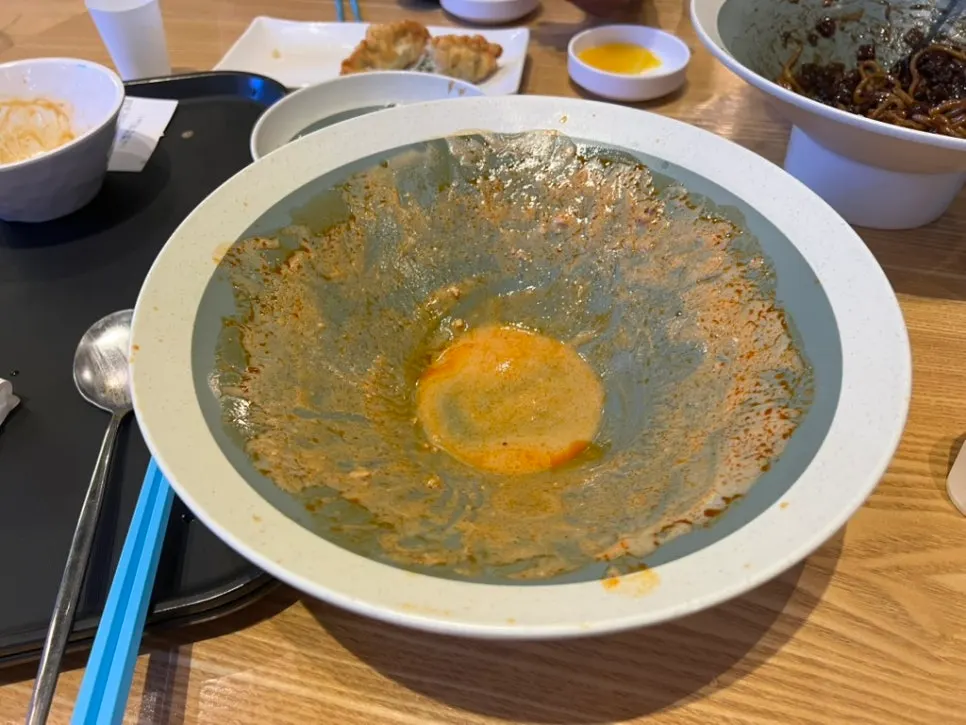 Tantanmen bowl finished down to the last drop of broth