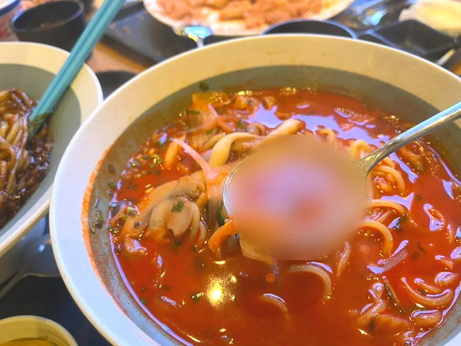 진한 국물의 치바오 짬뽕 한 그릇
