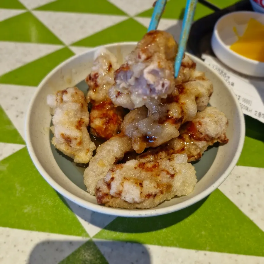Mini tangsuyuk served half-sauced, glutinous rice style