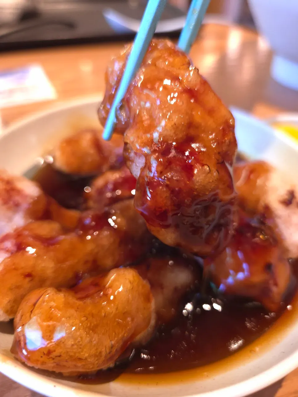 치바오 미니 탕수육 접시 디테일