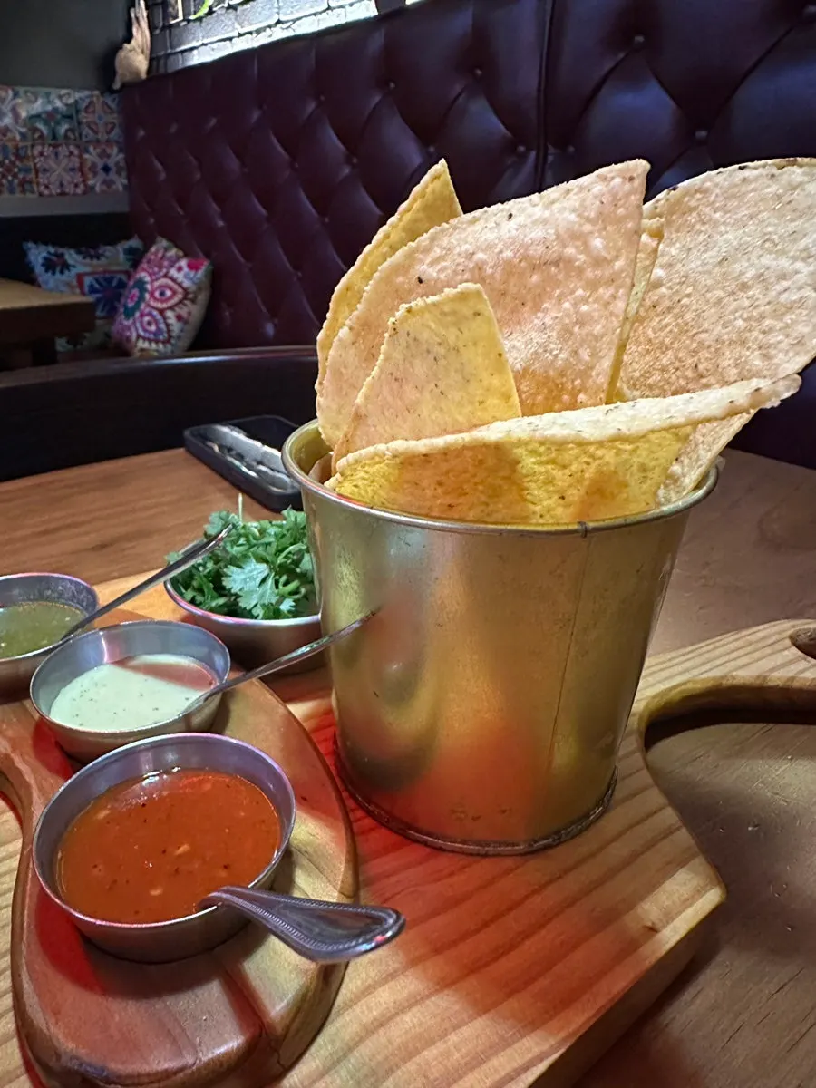 Close-up of the taco sauce plate