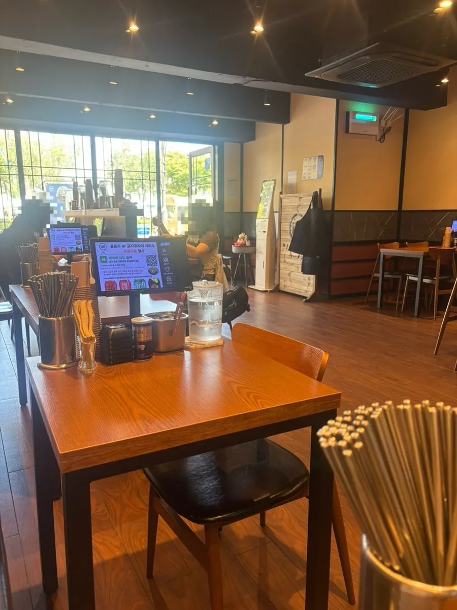 Restaurant interior with a variety of seating