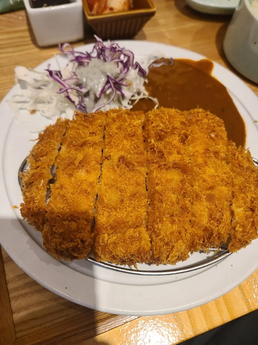 Cross-section of the whole pork loin cutlet