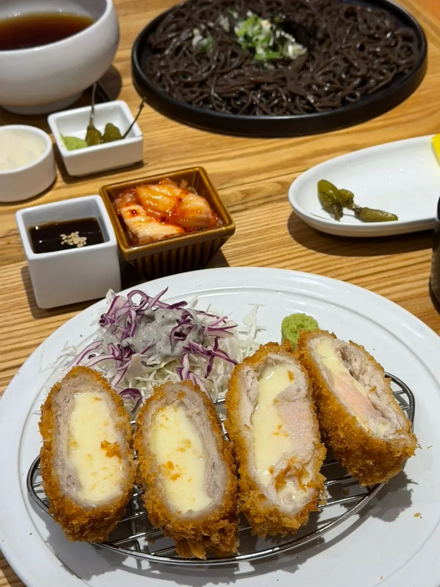 Intro photo from the visit to Chilseong Jemyeonso Suji Main Branch