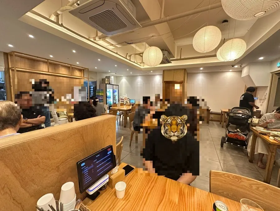 마제우동 판메밀소바 리얼치즈돈가스 한 상