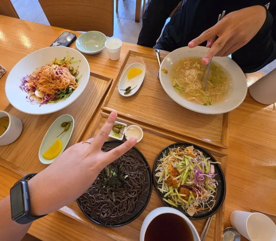 Table set with three kinds of cold noodles