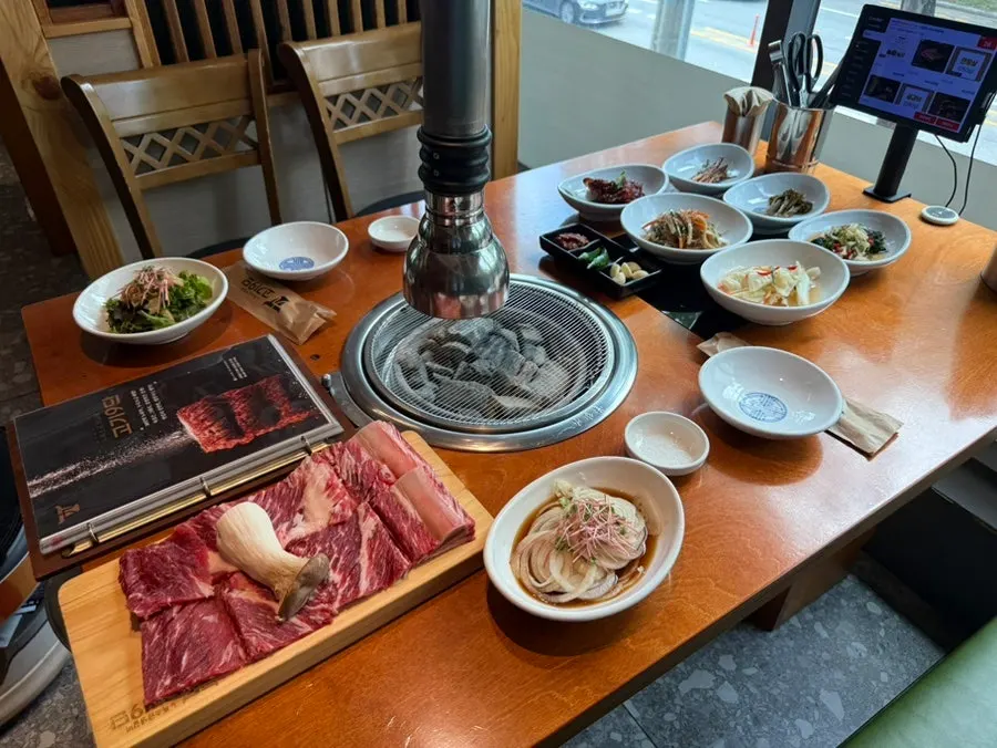 고기9단 시그니처 생갈비 한 판