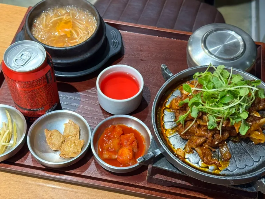 직화제육볶음한정식 한상