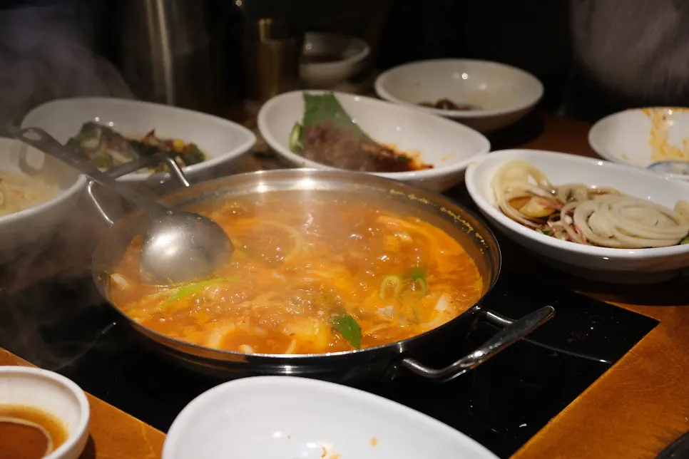Spicy-sweet sauced jjolmyeon noodles
