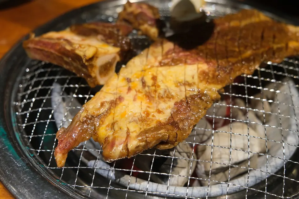 Close-up of seokcheong galbi grilling