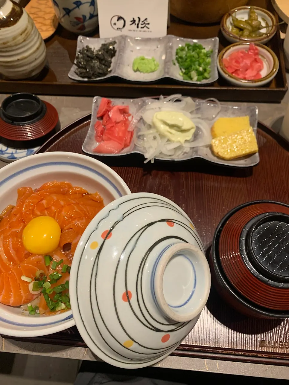 Full table setting with Hitsumabushi Mini and Sake-don