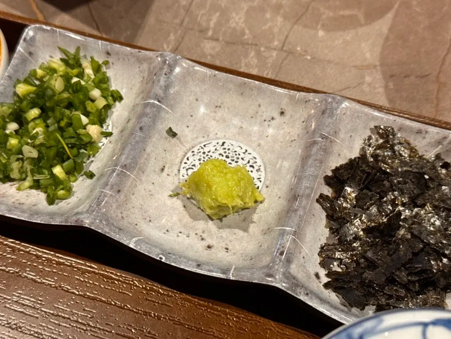 Second style of hitsumabushi mixed with toppings