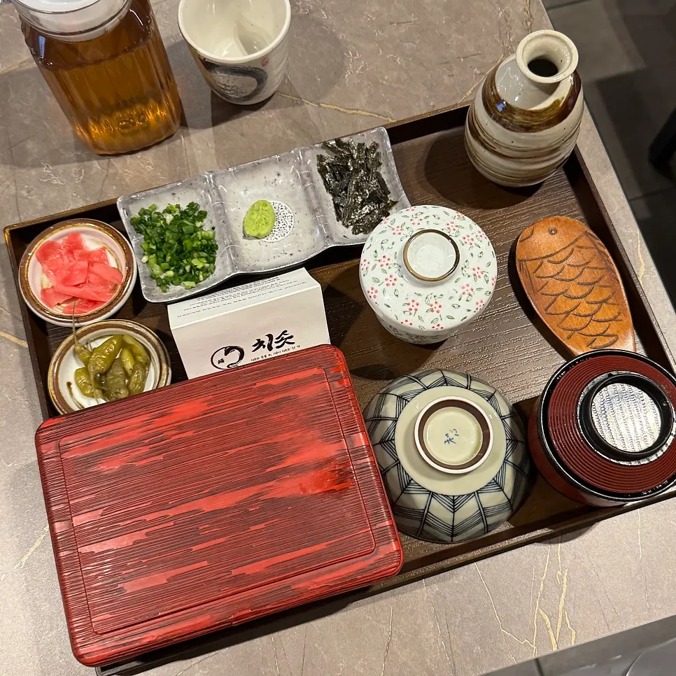 히츠마부시 특상 장어덮밥 그릇