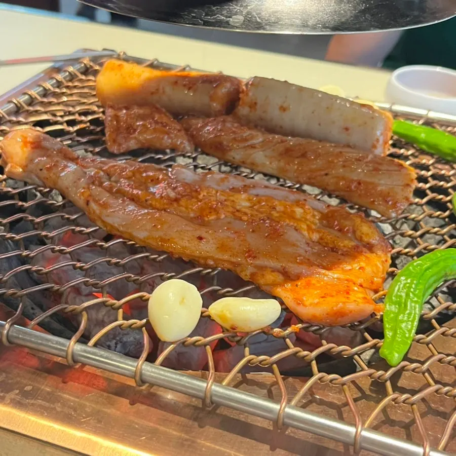 Grilled menu items at Chodaechang Byeollae Branch