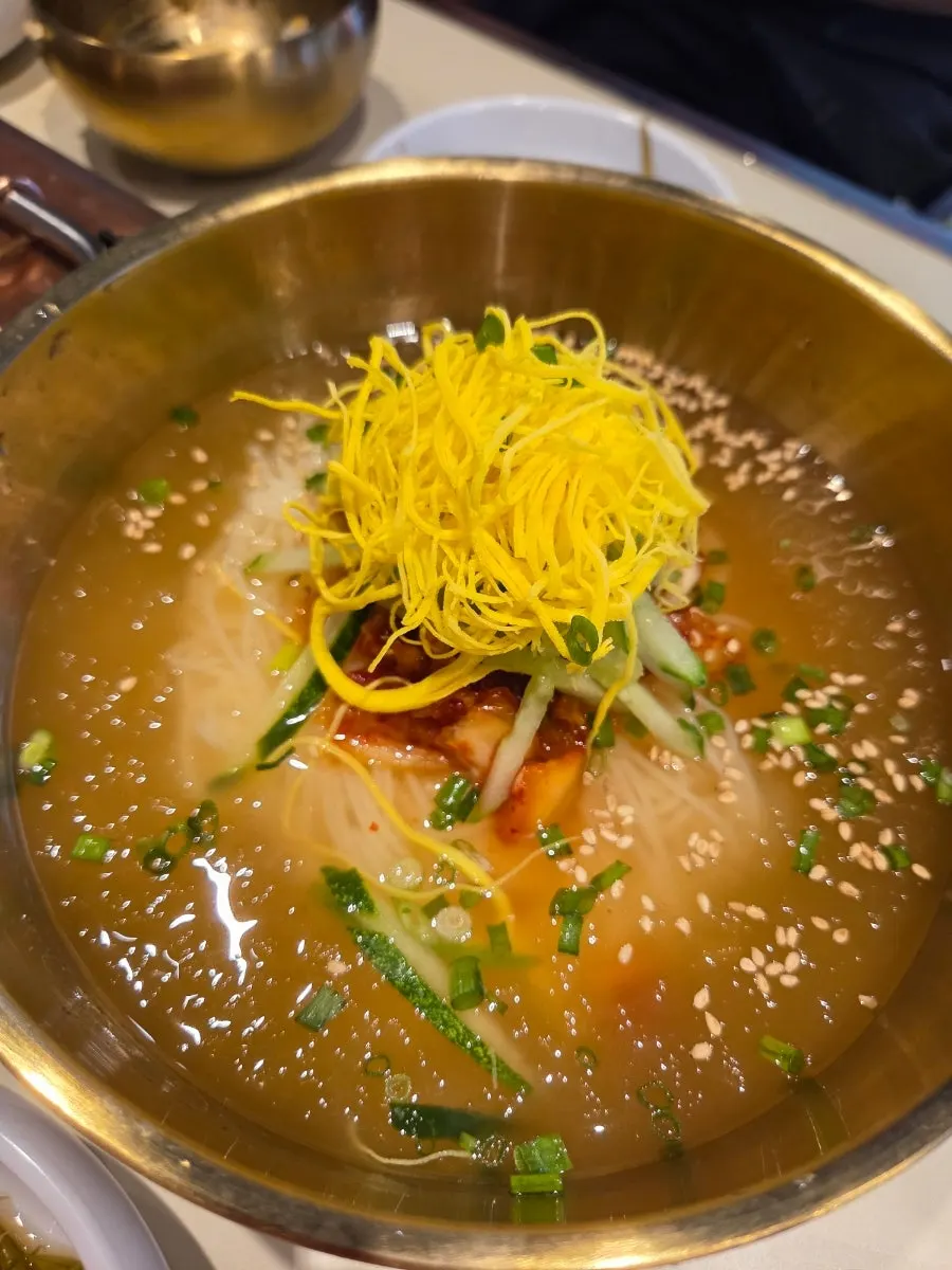 초대창 별내점 사이드 메뉴 상차림