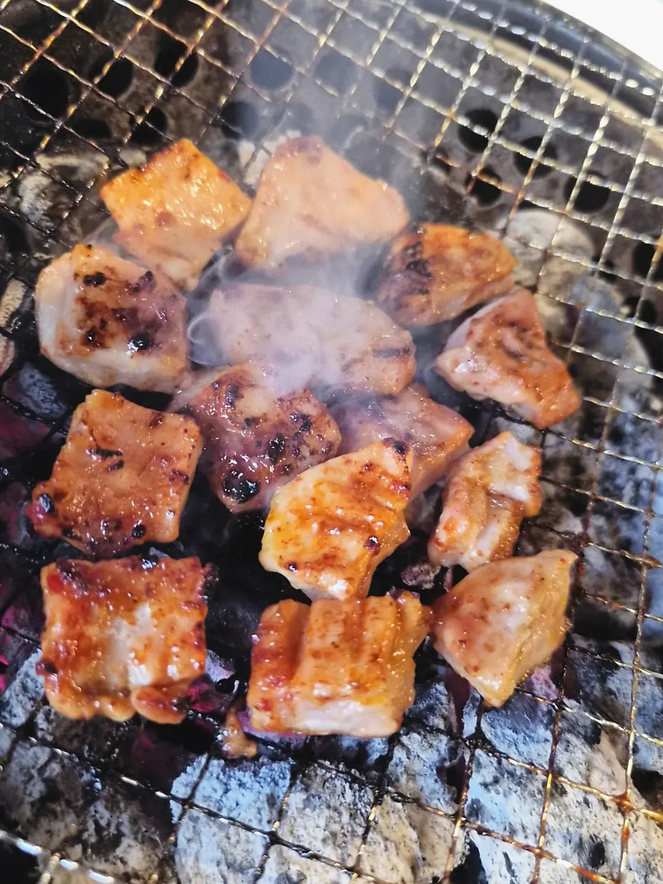 추가 주문한 막창 1인분 숯불 구이