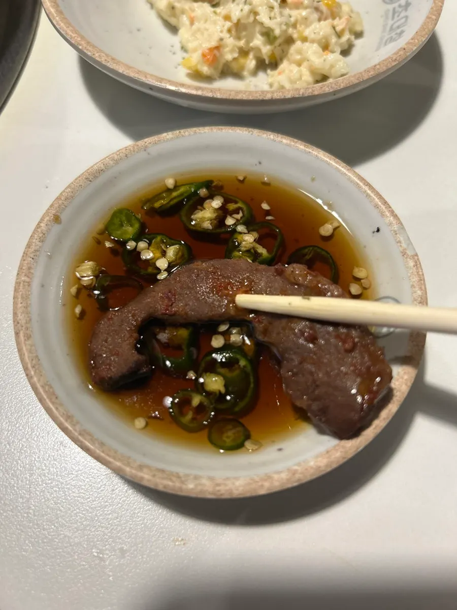 숯불에 먼저 굽는 염통