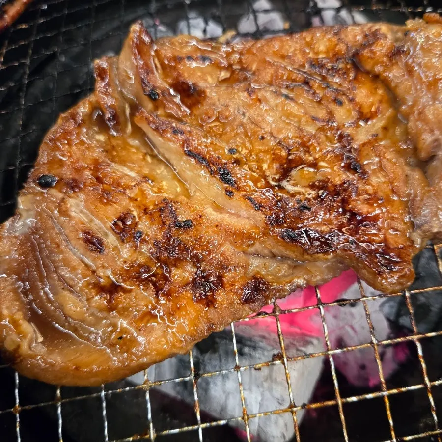 숯불에 구워지는 돼지갈비