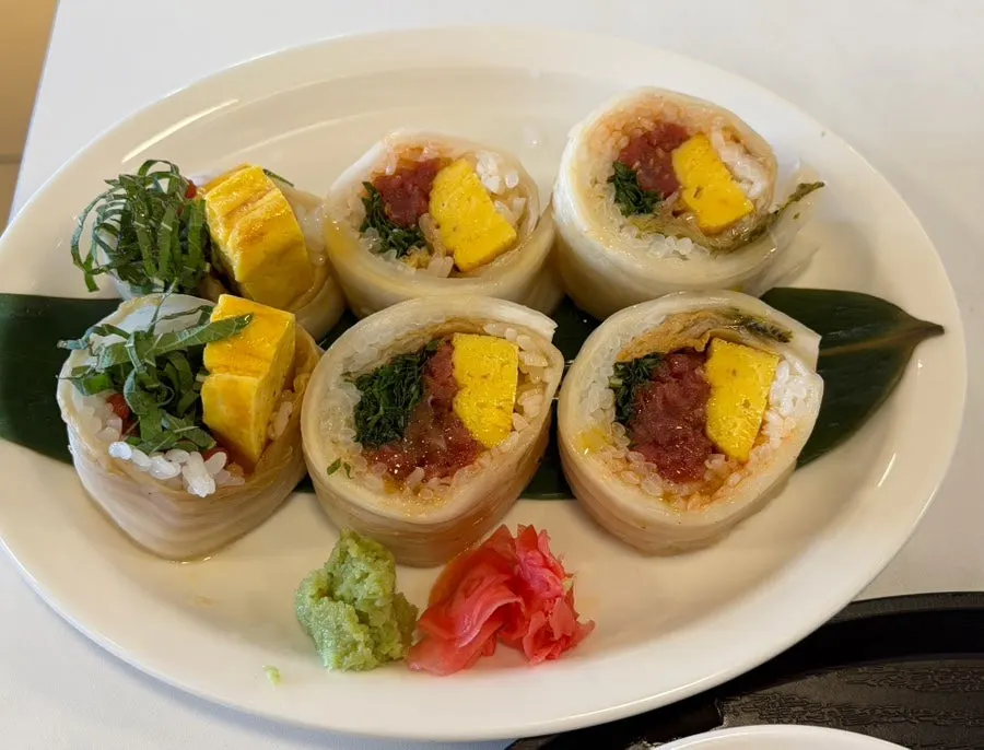 Generously filled aged kimchi yukhoe futomaki