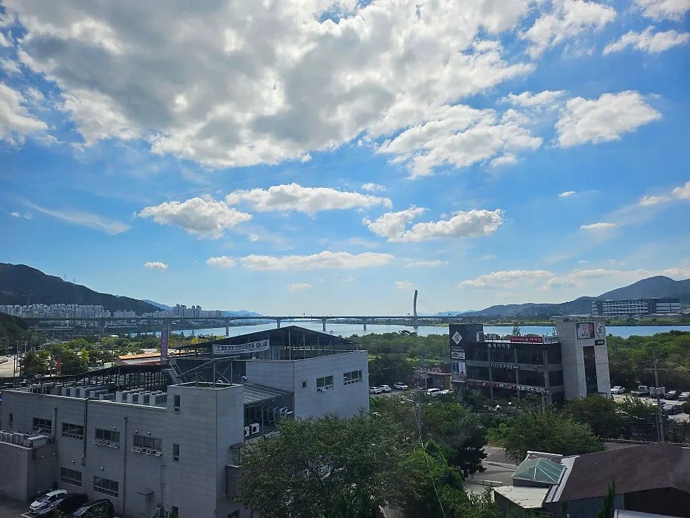Nakdong River view seen through the 2nd floor window wall