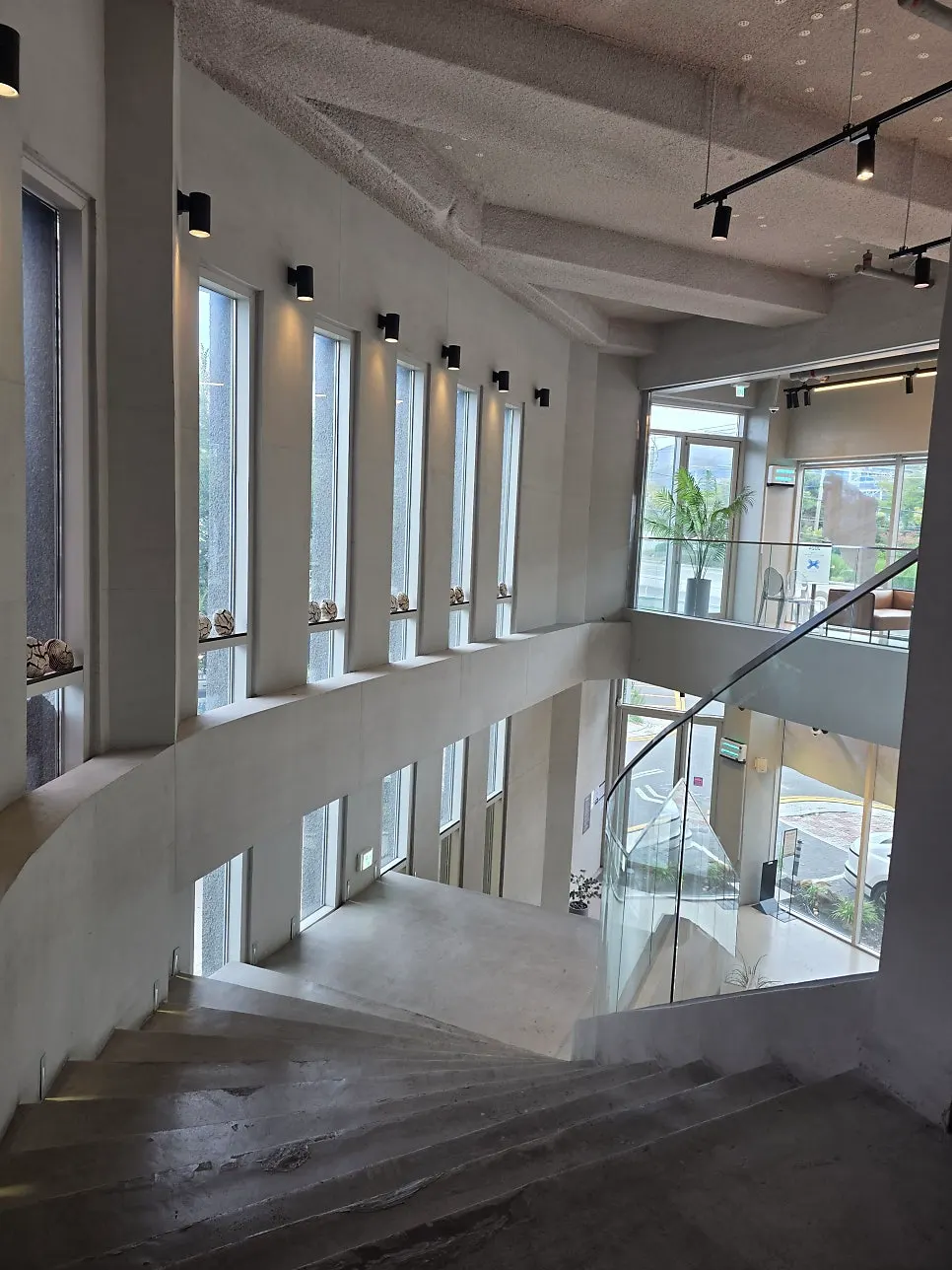 Sofa seating on the second floor of Choi Main Branch