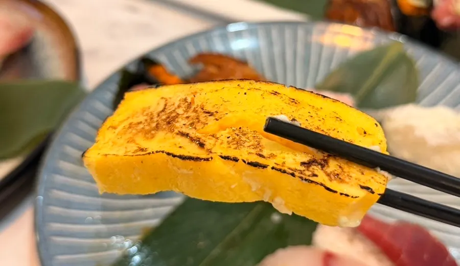 장어초밥 한 피스