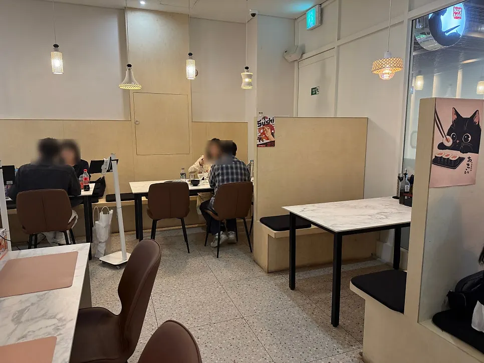 Table seats for groups