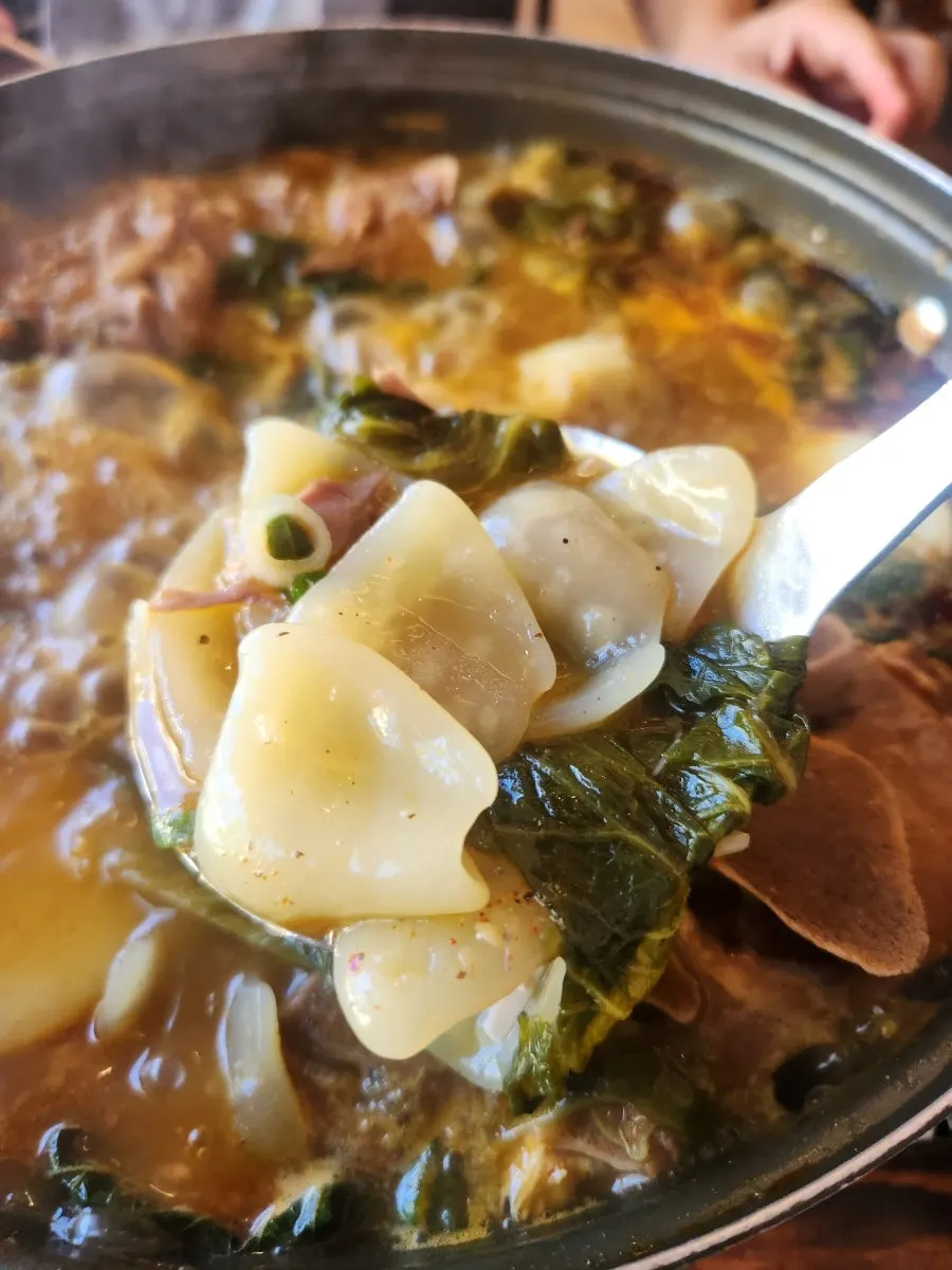 Meat and perilla leaf soaked in gamjatang broth