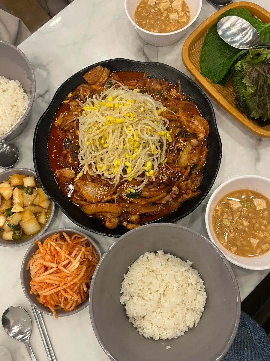 Octopus stir-fry menu board at Chongil Nakji, Tanbang branch