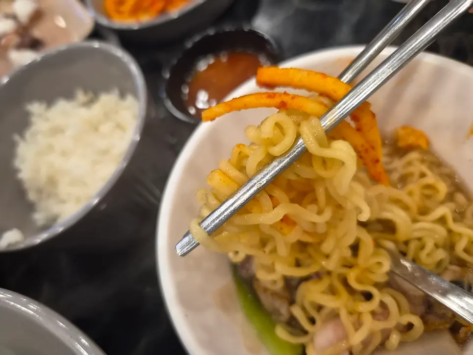깊어진 연포탕 국물과 면
