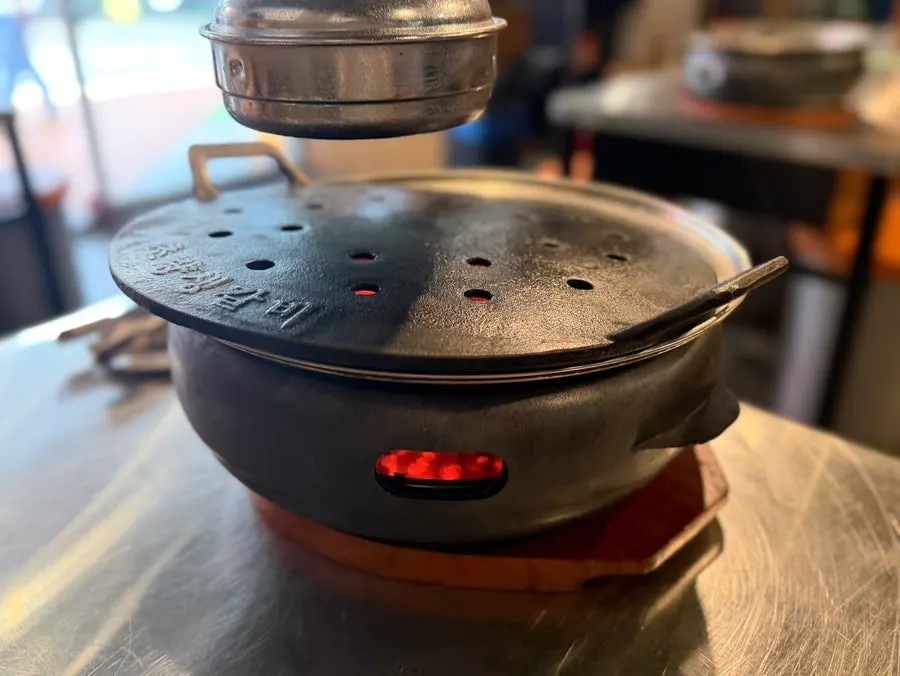 오도독 씹히는 가리비 젓갈 반찬