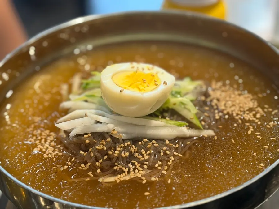고기 후식으로 주문한 물냉면