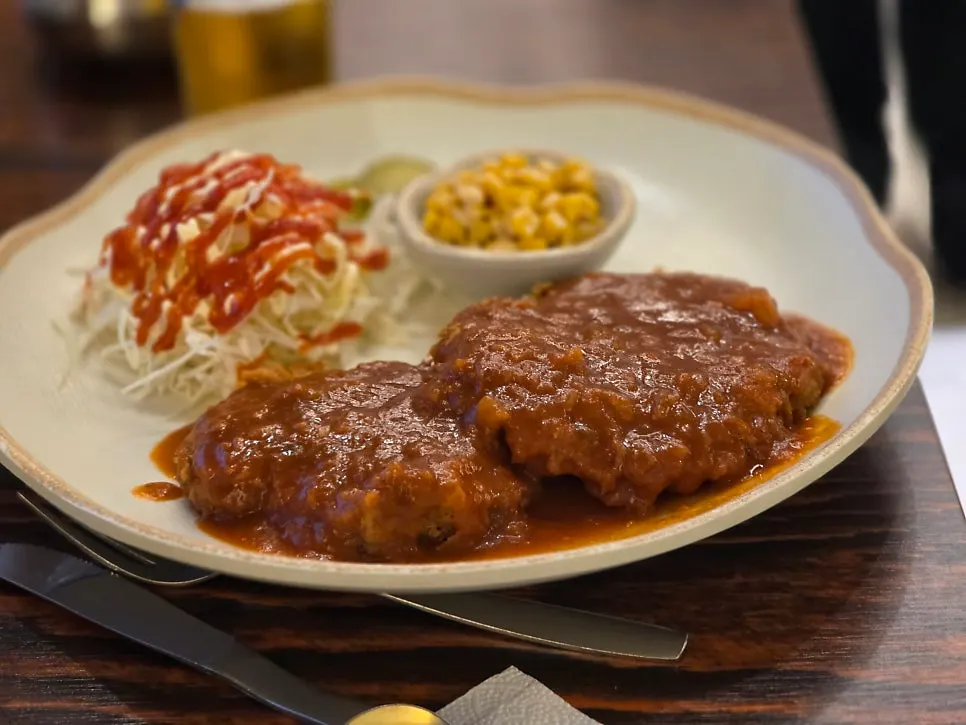 Pork cutlet set served with sauce