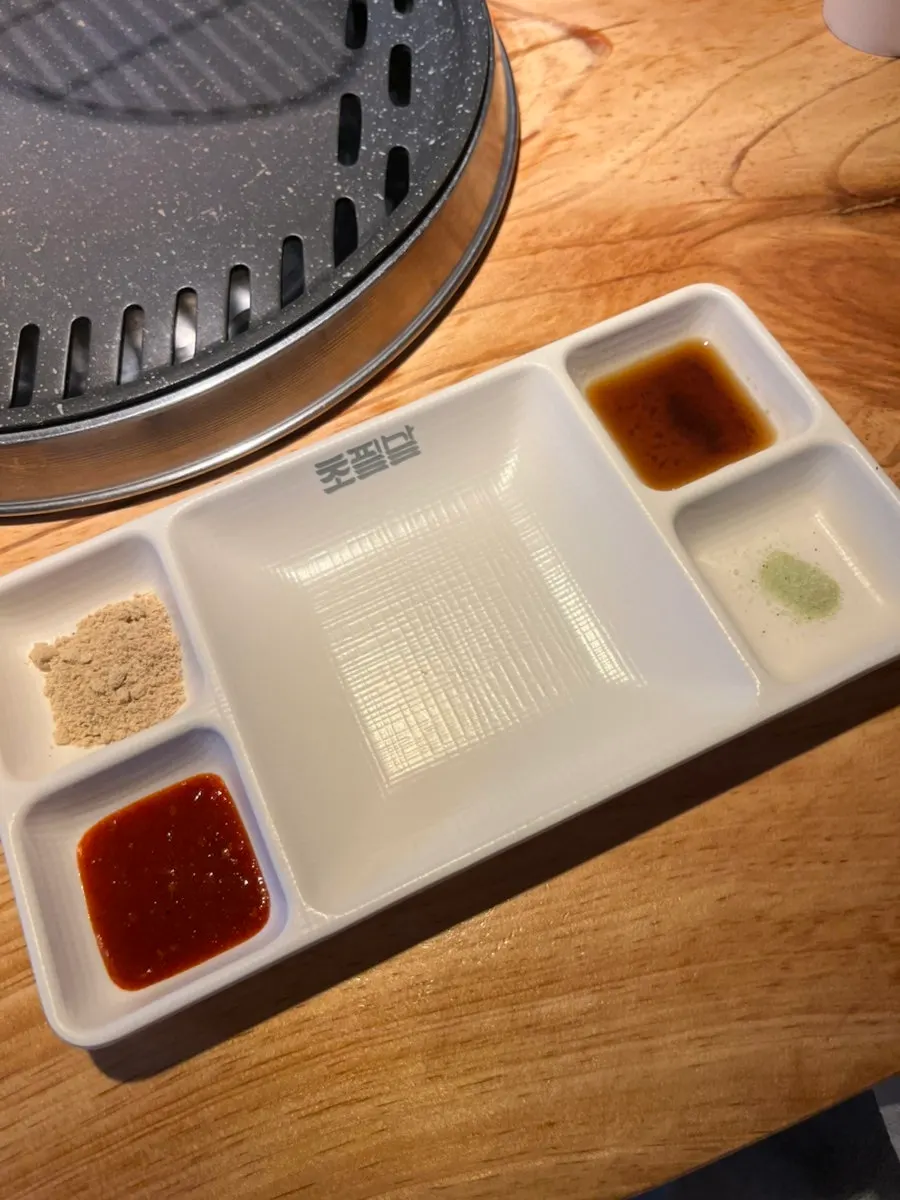 Basic plate setup and sauces
