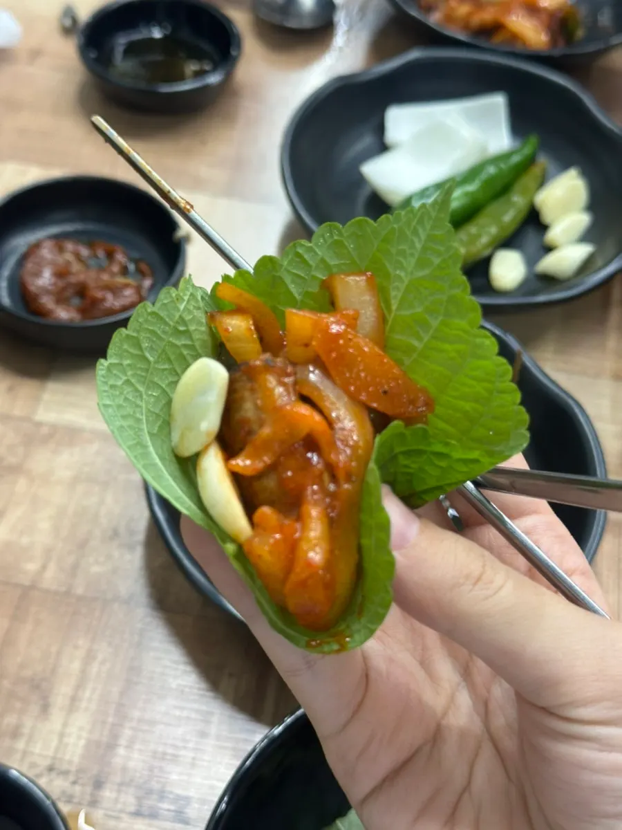 익어가는 꼼장어 양념구이 클로즈업