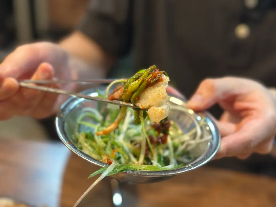 Raw pork rib dipped in salt and sesame oil
