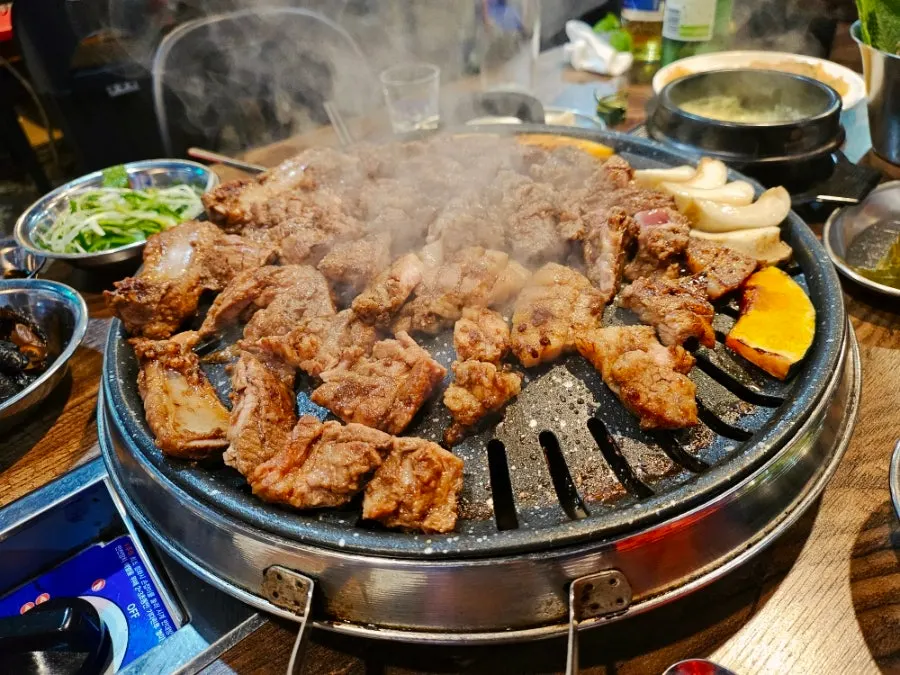 Choryang Hyeongje Galbi storefront on the Choryang galbi alley